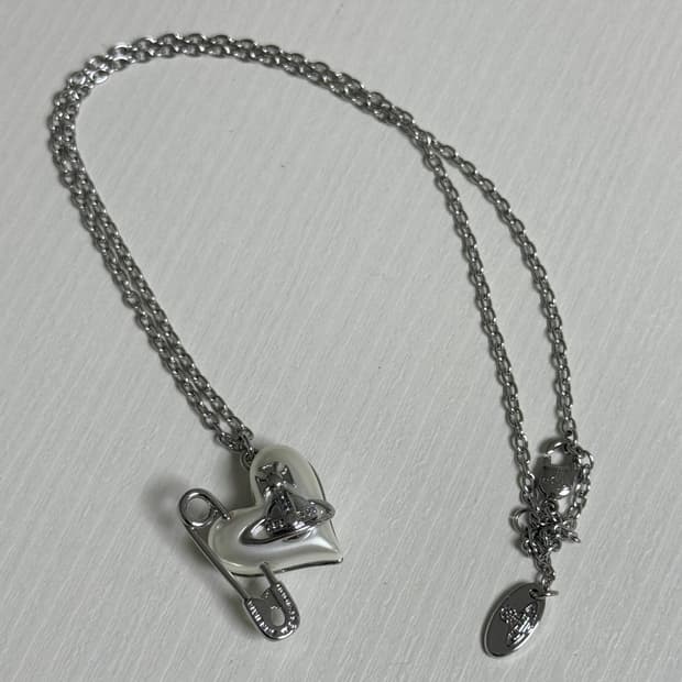 비비안웨스트우드 오리에타 하트 클립 팬던트 목걸이