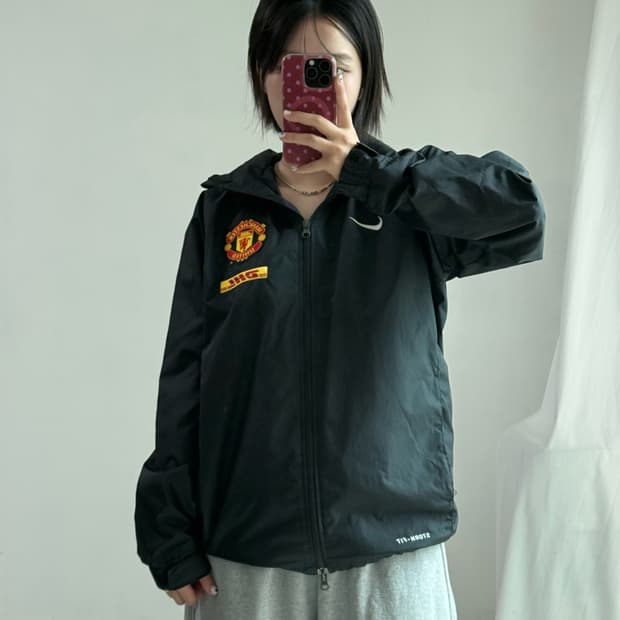 나이키 맨유 DHL 바람막이