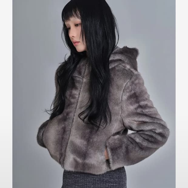 애즈온 코모 퍼 자켓 그레이