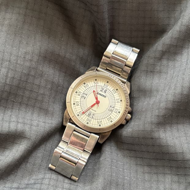 vintage voltage metal watch