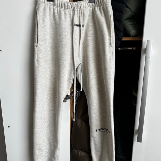 피어오브갓 에센셜 Essentials 스웻팬츠 오트밀 m