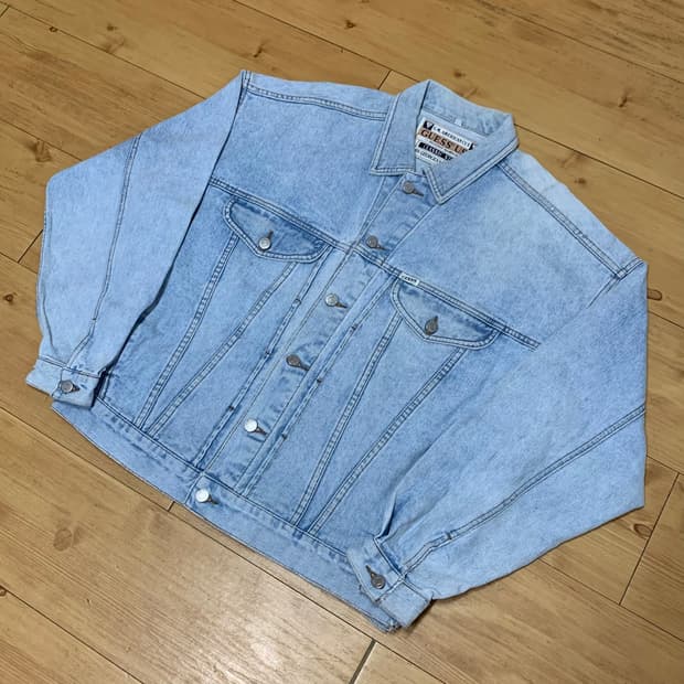 90s guess denim trucker jacket