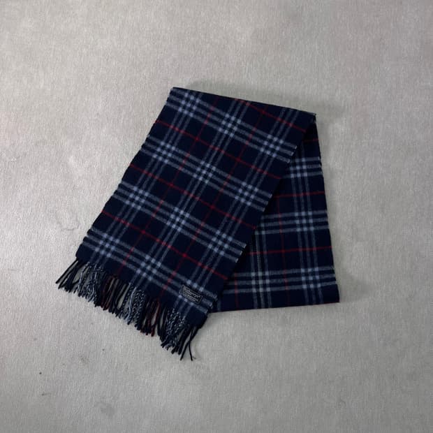 버버리 노바체크 램스울 네이비 머플러 