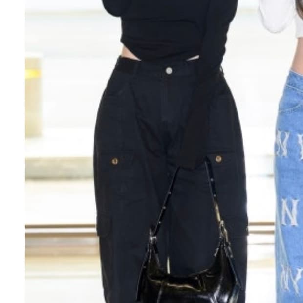 애즈온 Ditto cargo pants black (카리나착용)