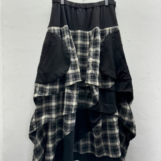 pneumaire design long skirt