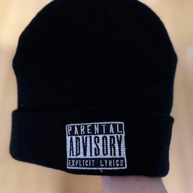 Parental Advisory 비니