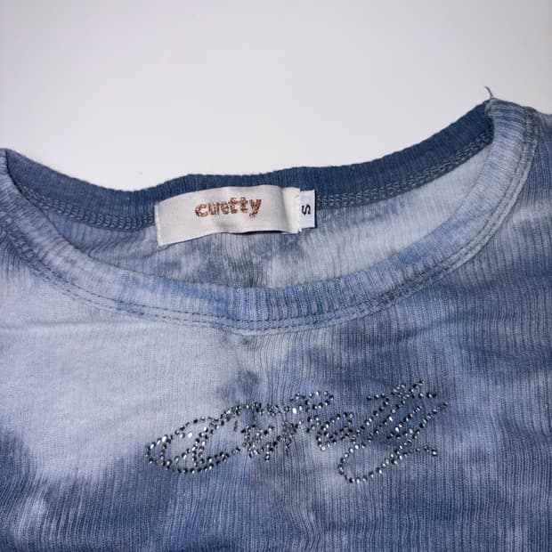 CURETTY 큐리티 타이다이 크롭 반팔