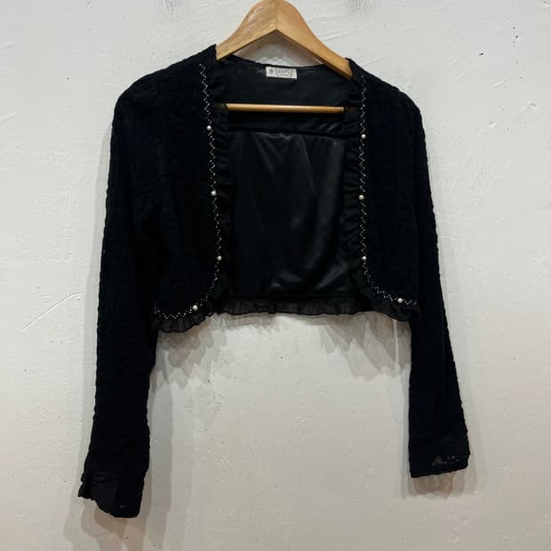 액시즈팜 레이스 프릴 볼레로 가디건 