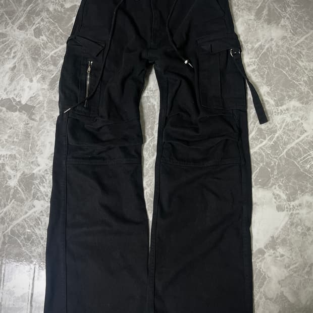 (Unknown)parachute pocket pants