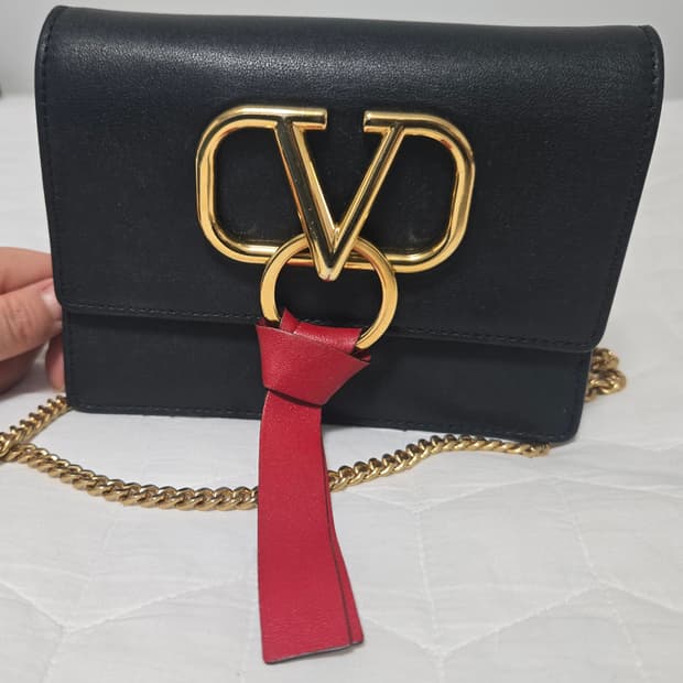 발렌티노 V링 리본 크로스 미니백