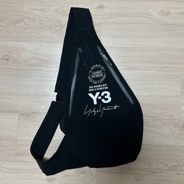 Y-3 슬링백