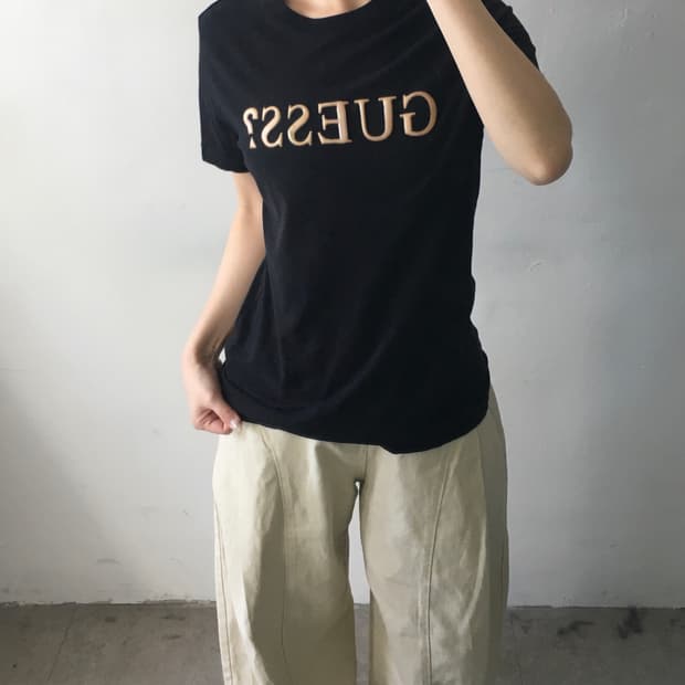 게스 스펠 반팔티