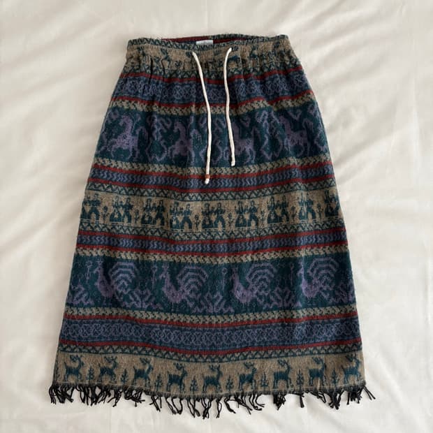 pattern fringe long skirt