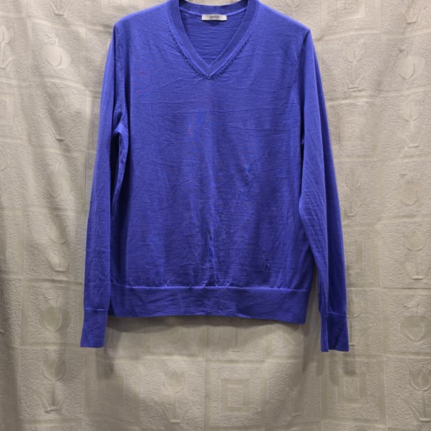 거의새거) 헤지스 브이넥 얇은 모 니트티  트셔츠 66