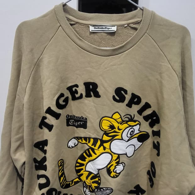 빈티지 오니츠카타이거 맨투맨  (64*67 센티)