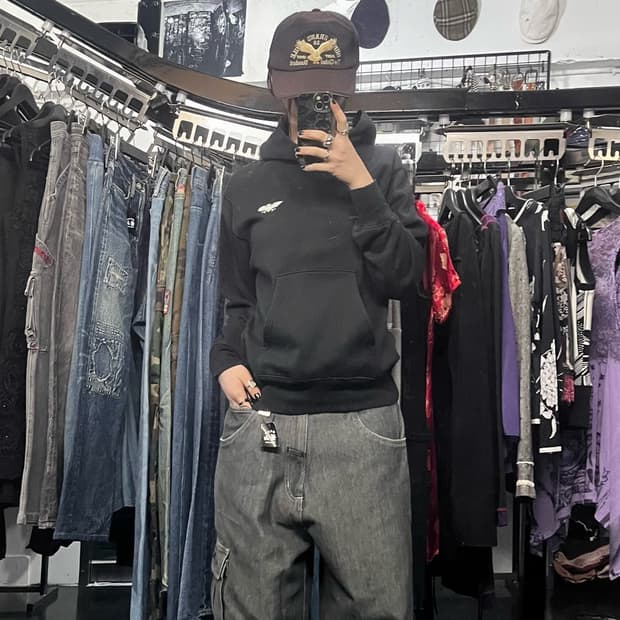 블랙 프린팅 후드티