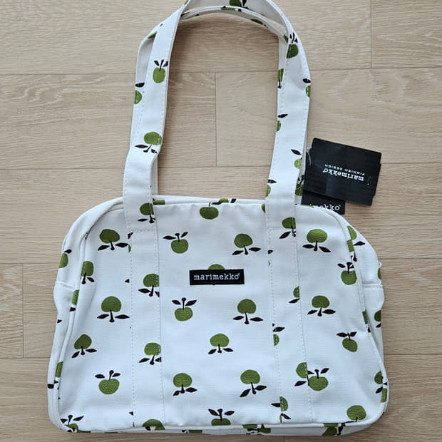 <새상품>마리메꼬 숄더백 marimekko