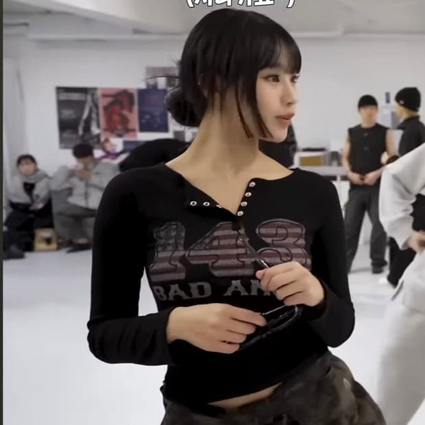 나띠 착용) Sculptor flag raglan t-shirt (s)