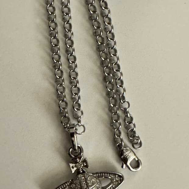 풀박) 비비안웨스트우드 목걸이