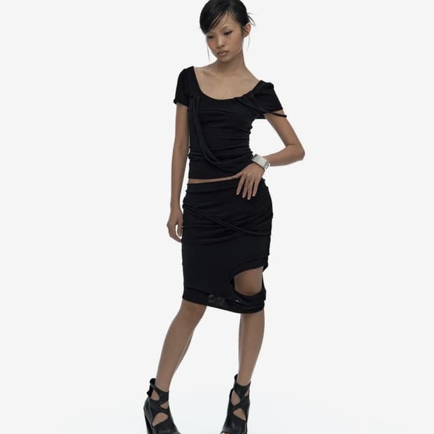 Kashiko peek a boo skirt Black