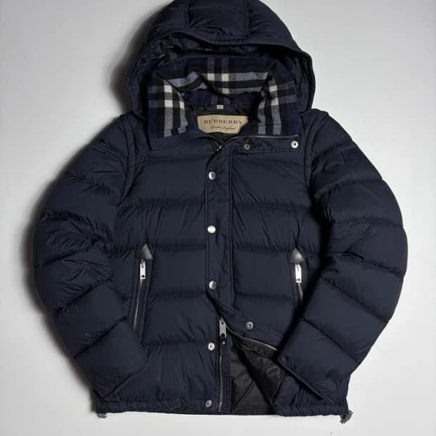버버리 오리지널 하틀리 구스다운 푸퍼 패딩 R1330