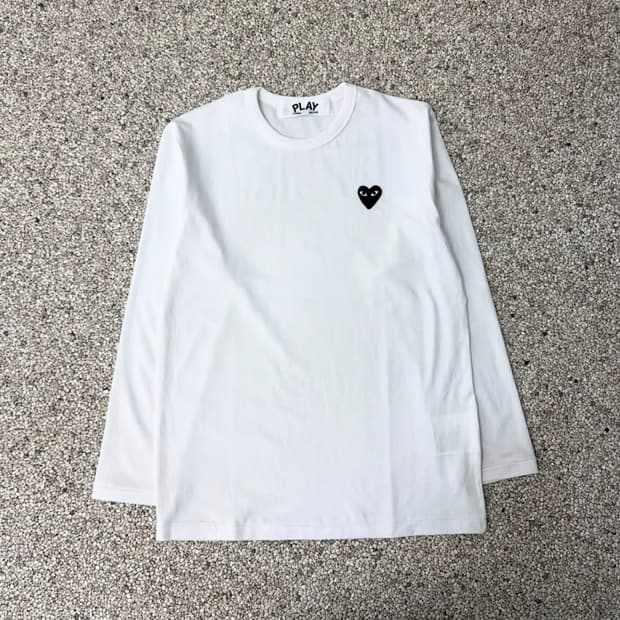 꼼데가르송 플레이 블랙하트 롱슬리브 xs