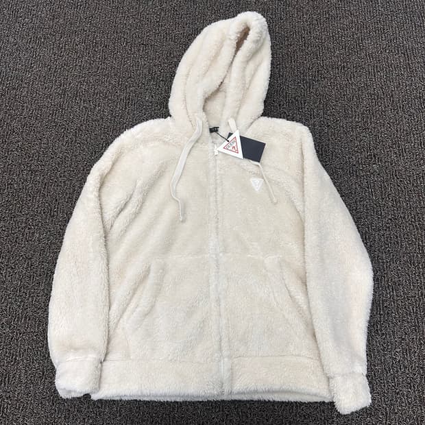 [새상품] GUESS 게스 뽀글이 털 후드집업 아이보리 S