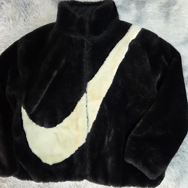 나이키 빅 스우시 블랙 퍼 자켓 xl