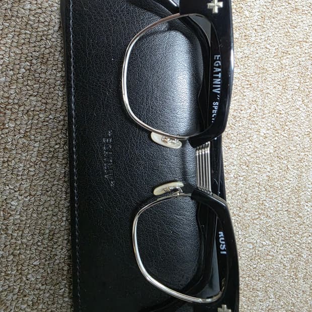 에가트니브 러스트