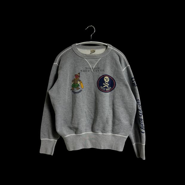 버즈릭슨 스웻셔츠