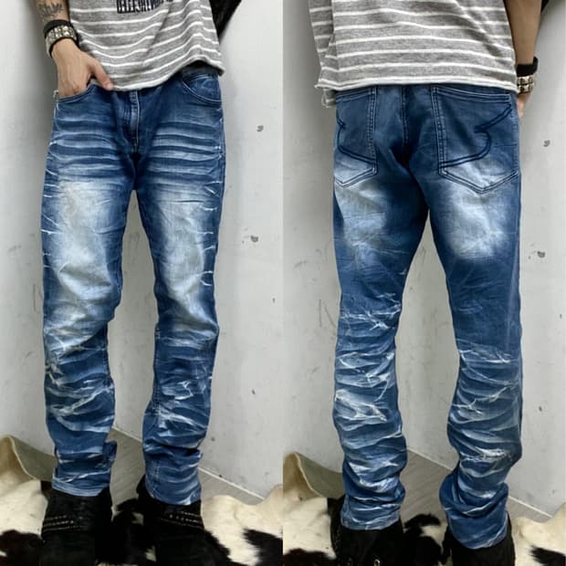 (Semantic Design)00‘s Crack Washed loose