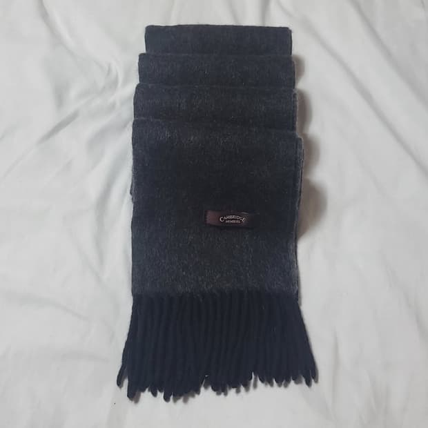 Cambridge Members 캠브릿지 멤버스 캐시미어 양면 머플러