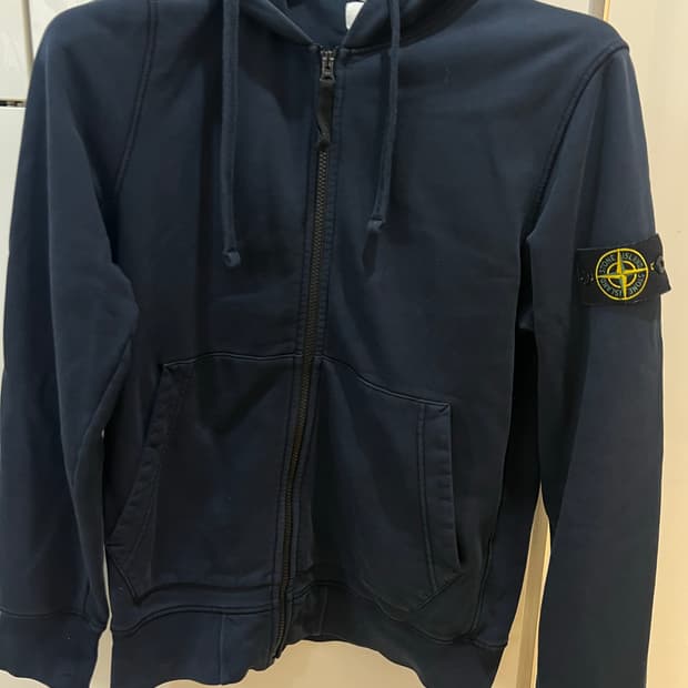 스톤아일랜드 네이비 후드집업 M (새상품급)