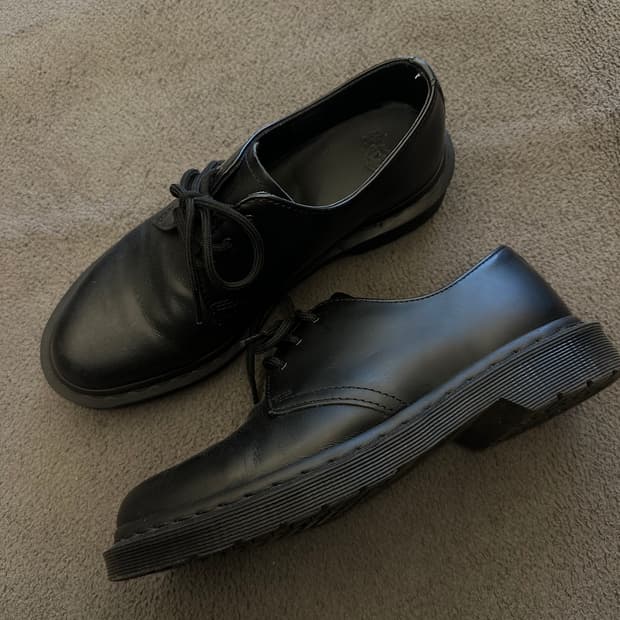 닥터마틴 1461 스무스 블랙 처분 