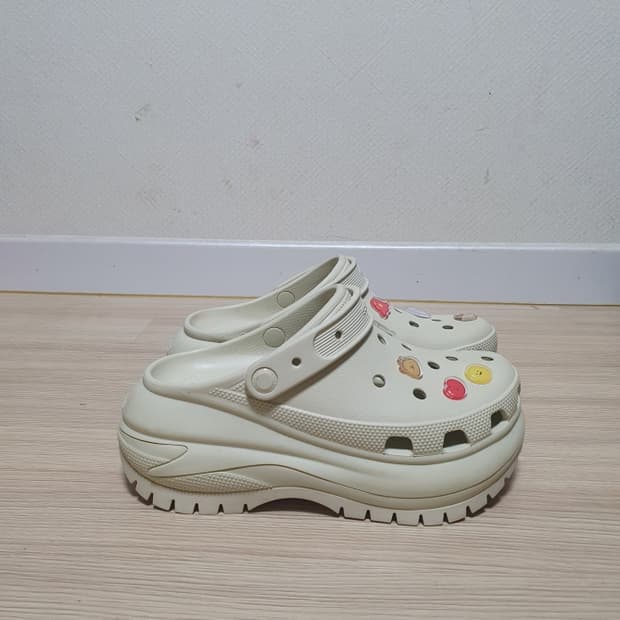 크록스 메가 크러쉬 클로그 여성 260 공용 250