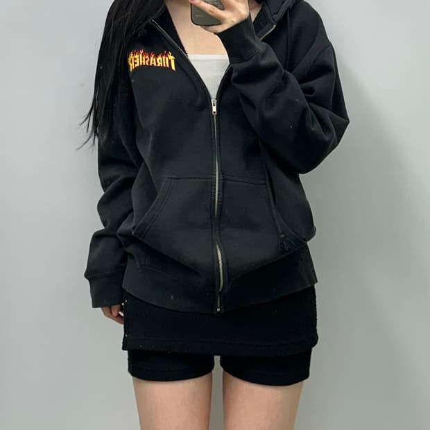 트레셔 불꽃로고 블랙 후드집업