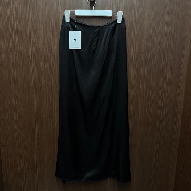 에트오소메 롱스커트 치마