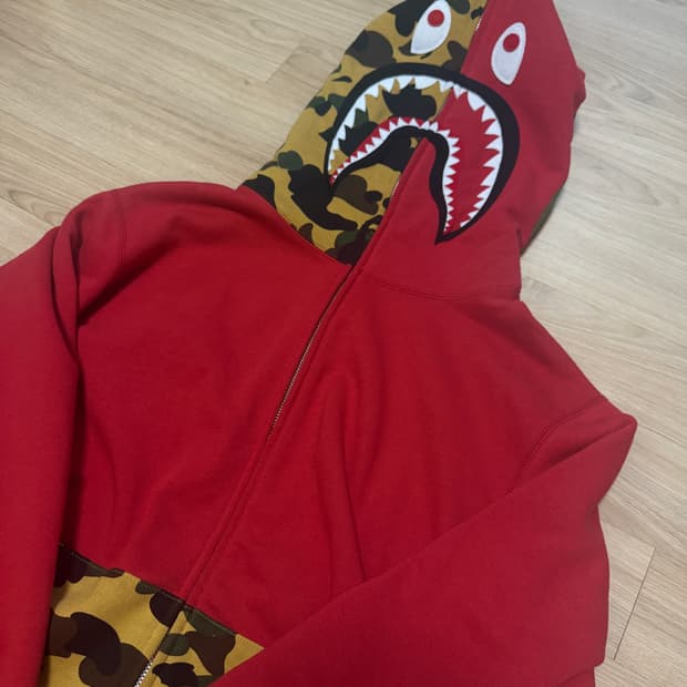 베이프 후드집업 (새상품)