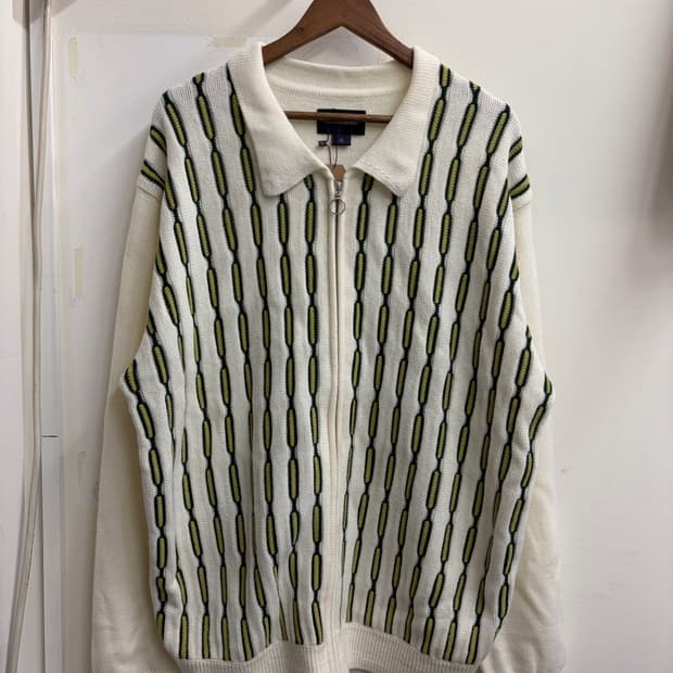 디스이즈네버댓 니트집업