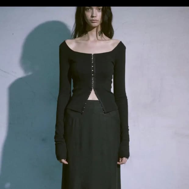 페인오어플레져 리리탑 블랙