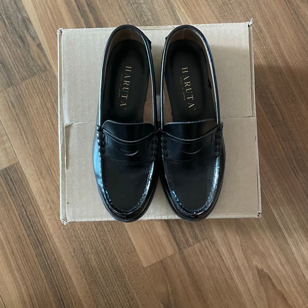 하루타 여성 소가죽 와이드 페니로퍼 HS-3048Black 235사이즈