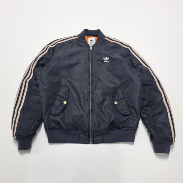 아디다스 패디드 봄버 MA-1 블랙 - L