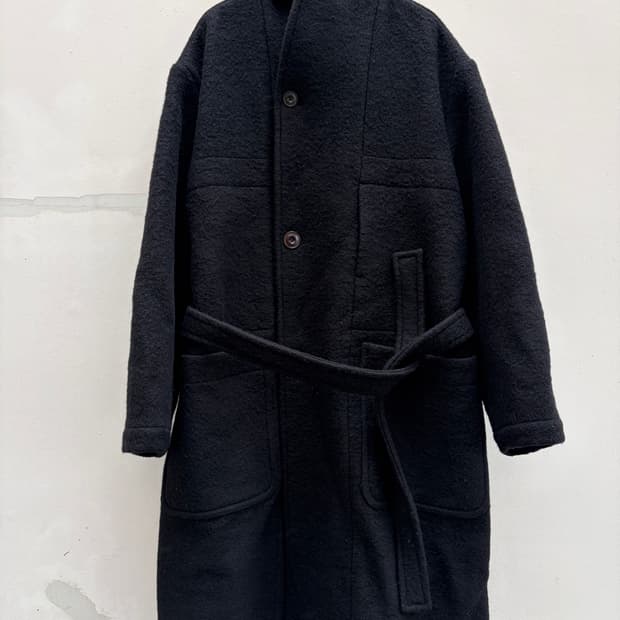 르메르 18fw 카프탄 코트 블랙 펠트울 LEMAIRE Kaftan Co