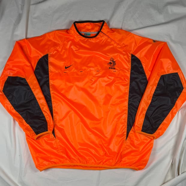 02-04 나이키 네덜란드 축구 어센틱 하이드로탑 웜업 바람막이