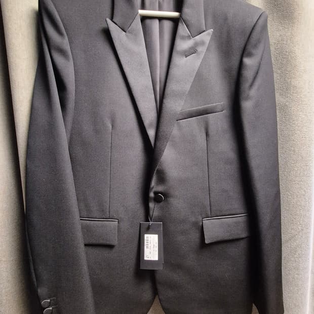 생로랑 20FW 르 스모킹 블레이저 54