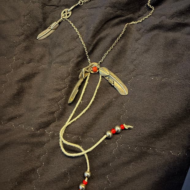 타디킹 퍼애 고로스 혼종 목걸이