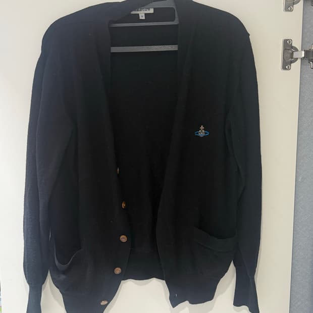 비비안웨스트우드 가디건 