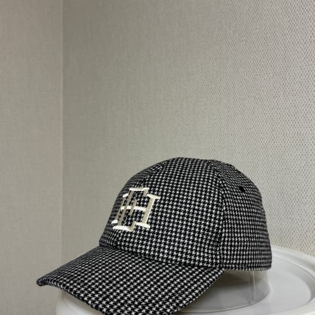 east harbour surplus 캡