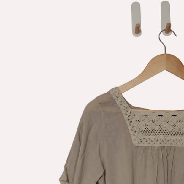 에스닉 크로셰 린넨 블라우스