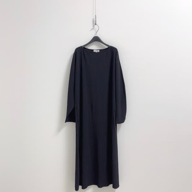 코스 플리츠 원피스 블랙